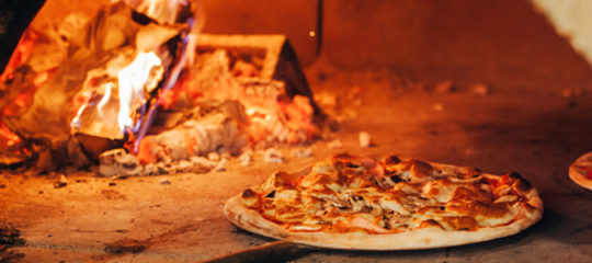 Four à pizza extérieur