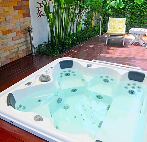 COIN-SPA-DANS-LE-JARDIN